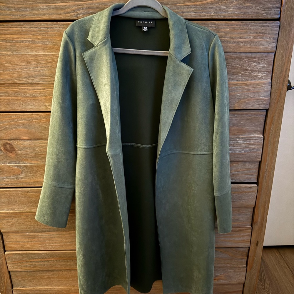 Premise Coat - Size Medium